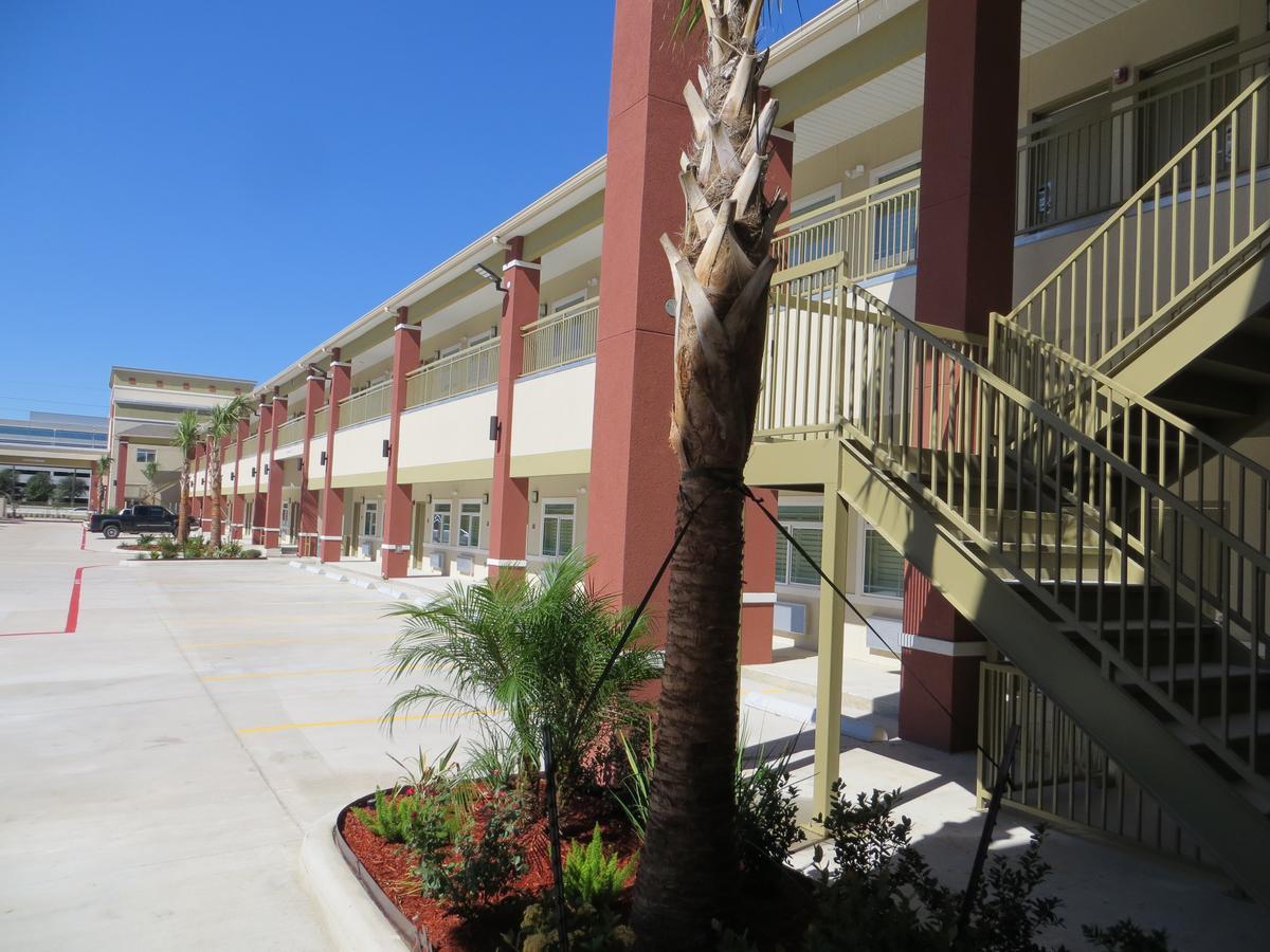 Grand Villa Inn & Suites Chinatown Houston Exterior photo
